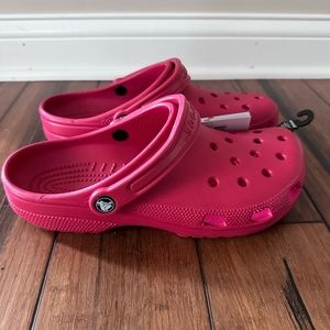NEW Red Men’s Size 9 Crocs